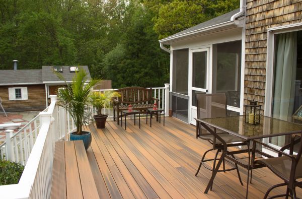 Decking Service in Hagerstown